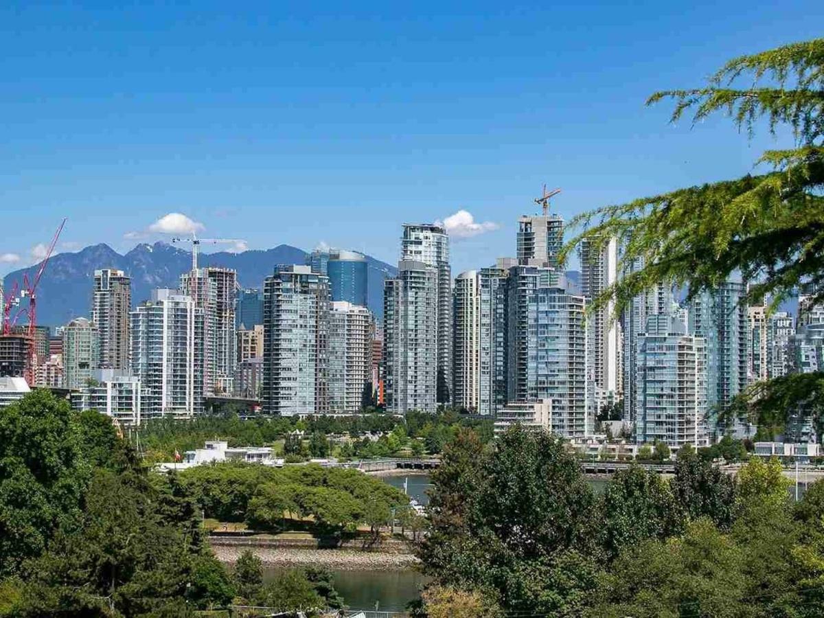 Ferienwohnung Billion Dollar Views In A Beautiful Fairview Slopes Heritage House Vancouver Exterior foto