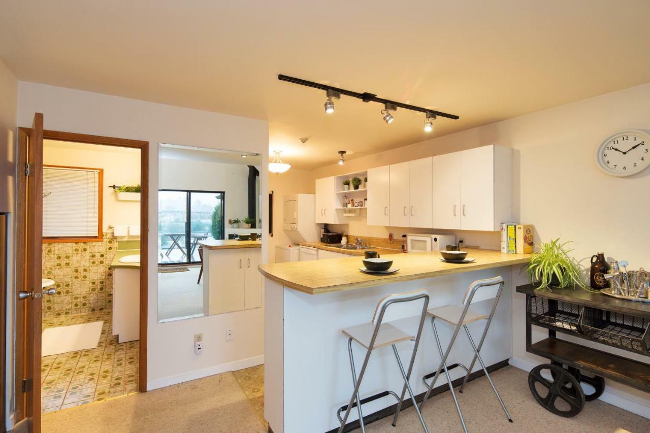 Ferienwohnung Billion Dollar Views In A Beautiful Fairview Slopes Heritage House Vancouver Exterior foto